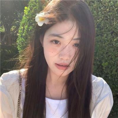 百合绽放